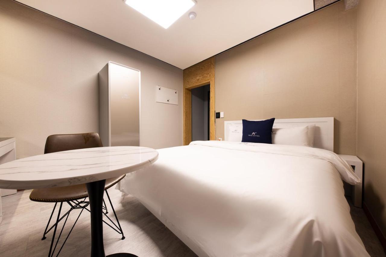 Cheonan A One Hotel Buitenkant foto